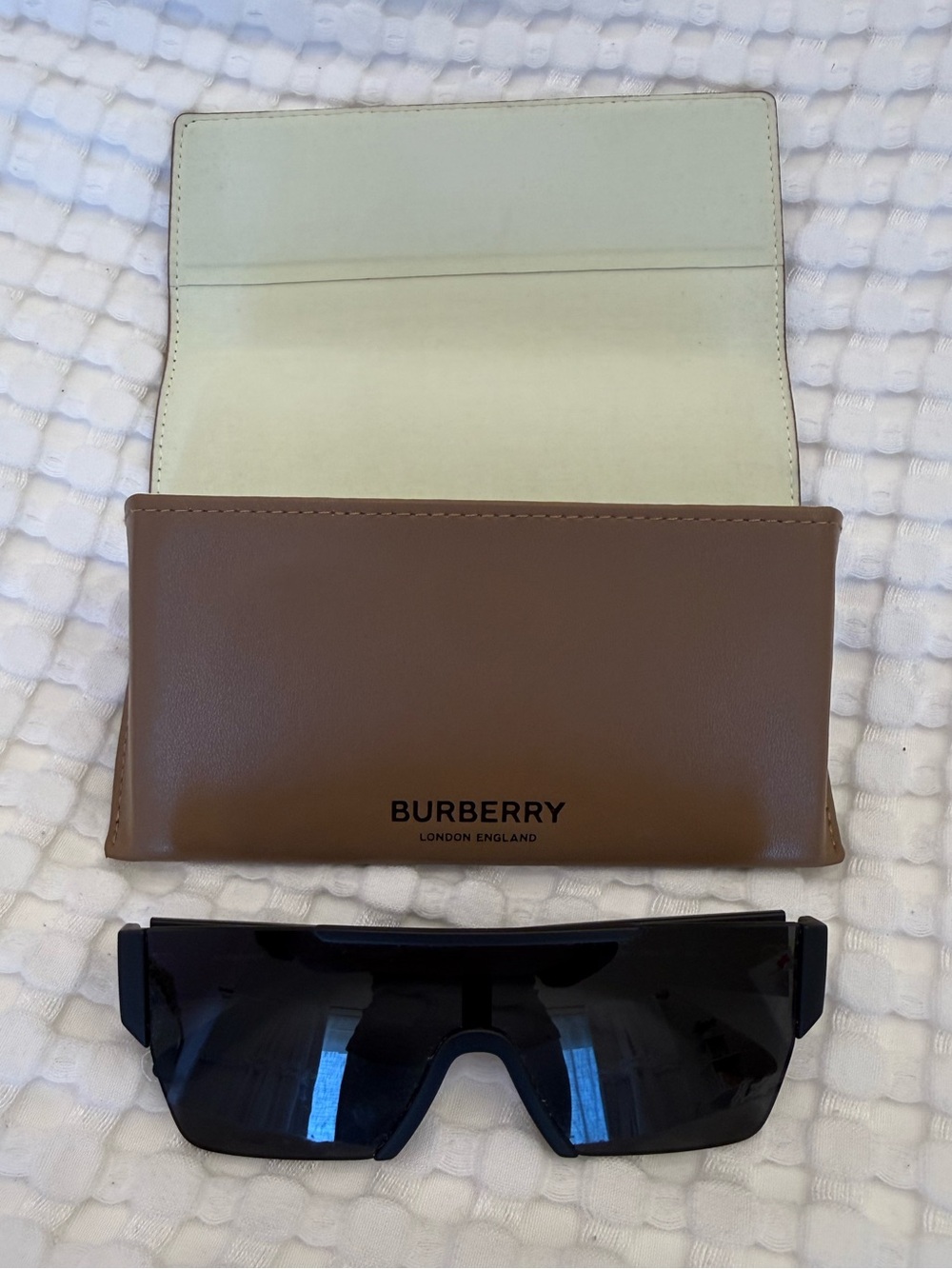 Burberry Sunglasses with Brown Logo Case - Black Lenses